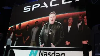 SpaceX IPO Lights Up Markets, but Skeptics Question the Valuation