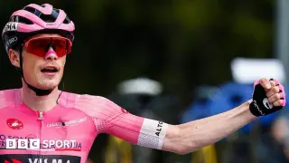 Vingegaard clinches Stage 16 glory to widen Giro lead