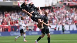 Robinson’s rocket and Tillman’s versatility spark USMNT in Germany loss