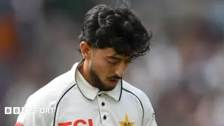 Headingley horror for Pakistan: Vaughan warns of bleak Test future