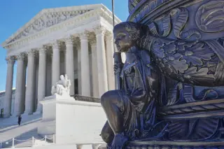 Supreme Court to Rule on Trump’s Mandatory Detention Policy for Immigrants