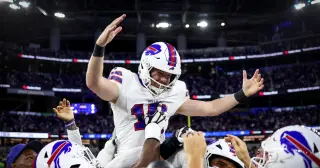 Bills Edge Rams in Overtime Thriller, Securing 100th Win for Josh Allen