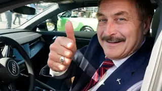 Trump backs Lindell for Minnesota governorship