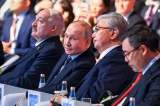 Armenia’s EU bid triggers suspension threat from Russia-led bloc