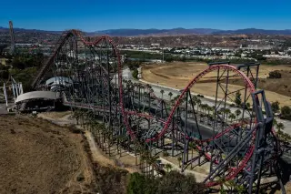 Six Flags Magic Mountain Retires X2 Coaster Permanently After Decades of Injury Claims