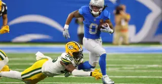 Gibbs lands historic extension, becoming NFL's highest-paid running back