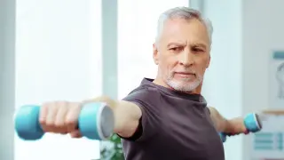 Short daily resistance routines may be enough to preserve muscle for adults over 40