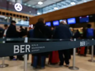EU Border Upgrade Triggers Peak-Season Travel Delays, Industry Warns