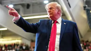 Trump’s Islamophobic Rhetoric in Michigan Clashes with DOJ’s Alaska Election Defense