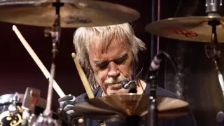 ZZ Top drummer Frank Beard dies at 77, ending the Texas rock backbeat