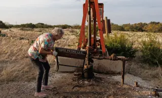 Texas’s Tiny-Well Problem: Landowners and Regulators Grapple with Aging Assets