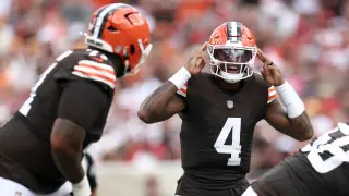 Watson Seeks Reconciliation with Browns Fans Before Week 3 Home Opener