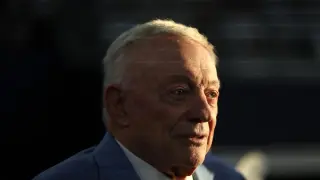 Cowboys owner Jerry Jones vows to trade despite humiliating loss to Buccaneers