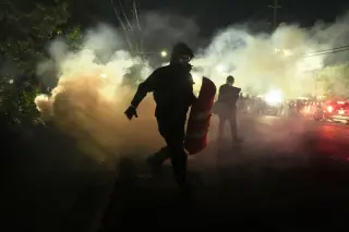 Protests flare outside New Jersey immigration detention center amid policy backlash