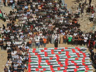 Gaza buries 105 victims of 2023 strike after three-year recovery delay