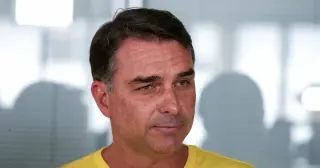 Bolsonaro Scion Faces Corruption Probe Ahead of Brazil’s Vote