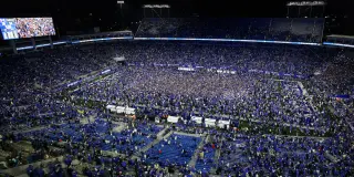 Kentucky Defeats No. 10 LSU 35-34 in OT, Setting FBS Record for Consecutive One-Point Wins