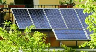 NJ loosens balcony solar rules to boost DIY plug-in panels
