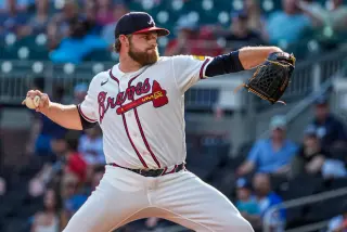 Braves' Bryce Elder Out 3-4 Weeks Following Knee Surgery