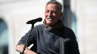 Springsteen: I'm a concerned citizen, not a candidate, at Tribeca