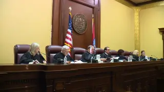 Twenty States Urge Supreme Court to Freeze Missouri’s Congressional Map