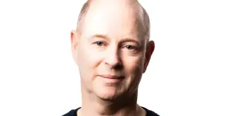 Microsoft’s long-time comms chief steps aside after nearly three decades