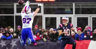 Data suggests Bills' halftime defensive shift broke Drake Maye's 2025 season