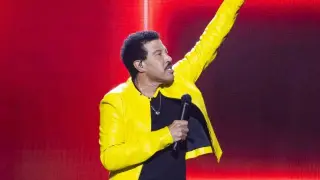 Lionel Richie's Health Takes Another Turn With Hospitalization, Cardiac Testing Pending