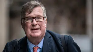 Odey abandons libel suit against FT, acknowledging public-interest defence would prevail