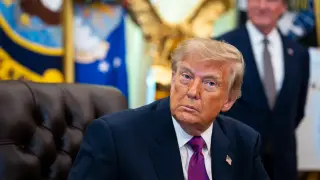 Legal and Political Barriers Block Trump’s Bid to Rename New Mexico