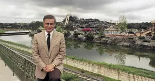 Jim Bakker, the televangelist who built and lost the PTL empire, dies at 86