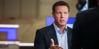Skydance Mandates Five-Day Office Return, Offers Severance Buyouts to Resist Staff