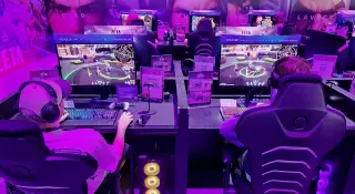 Samsung Rolls Out 24.5-Inch QD-OLED Monitors for FPS Esports This Year