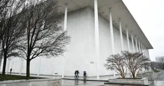 DC Judge Orders Kennedy Center to Pay Chuck Redd Six-Figure Legal Fees