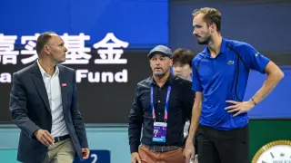 Medvedev Disqualified at China Open After Hitting Spectator, Djokovic Advances to Final