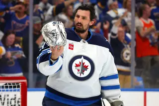 Hellebuyck Trade Watch: Which NHL Teams Could Land the Jets' Star Goalie