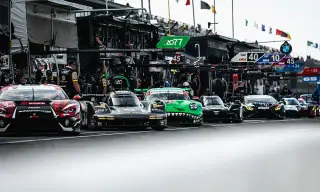 Blomqvist lands Indy pole for MSR Acura as lightning halts GTD quals