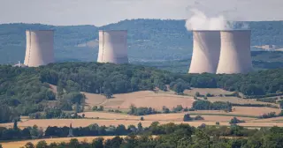 Climate Heat Tests Europe’s Nuclear Ambitions