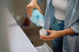 Dryer sheets and cancer risk: no direct link, but fragrance emissions may matter