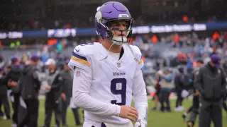 Giants Seek Veteran Backup as Winston Starts Against Titans