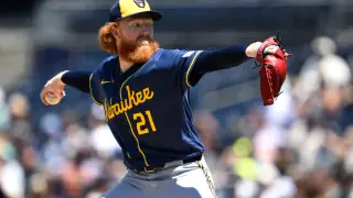 Brewers Seek Historic NLCS Return in NLDS Game 3