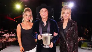 Billy Joel warning steers Clint Black toward family-first fatherhood