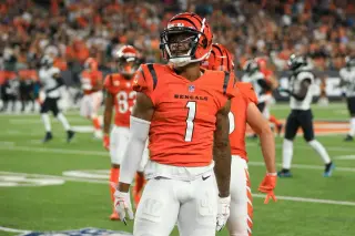 Week 3 NFL Focus: Raiders' Surge, Mayfield's Bounce-Back, and DFS Matchups