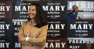 Alaska's Independent Streak Complicates Sullivan–Peltola Senate Race