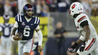 Chambliss Shines, Ole Miss Edges Louisville to Stay SEC’s Top QB
