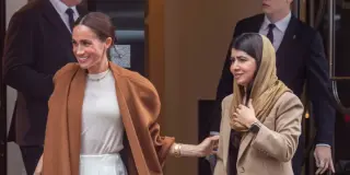 Markle Returns to London Spotlight with Yousafzai, Wearing $21,150 Emerald Necklace