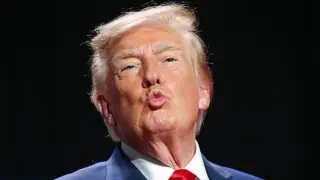 Trump's Diesel Tax Deferral Sparks Debate Over Real Savings vs. Political Posturing