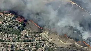 Norte Fire Forces Mass Evacuations in Orange County Amid Santa Ana Winds