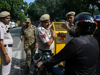 Cockroach Leaders Detained After Breaching Delhi’s Closed Protest Site