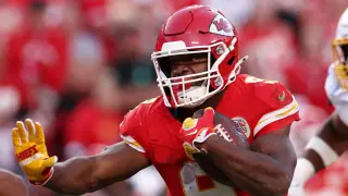 Week 7 Fantasy RB: Walker Emerges as Star, Charbonnet Returns